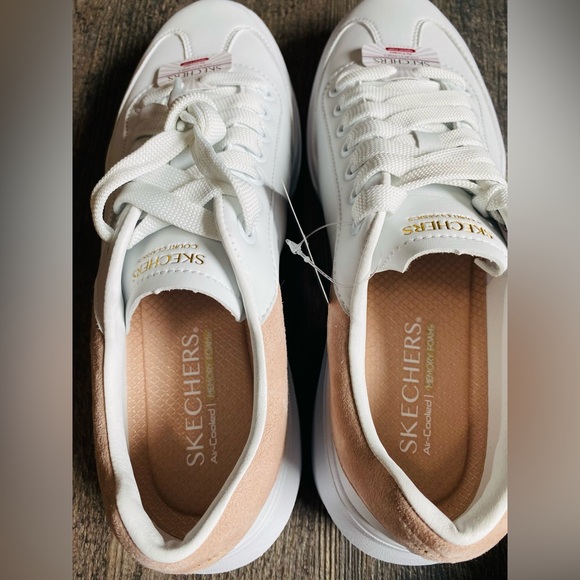 **NEW** Skechers Women’s Court Classics - Picture 5 of 12